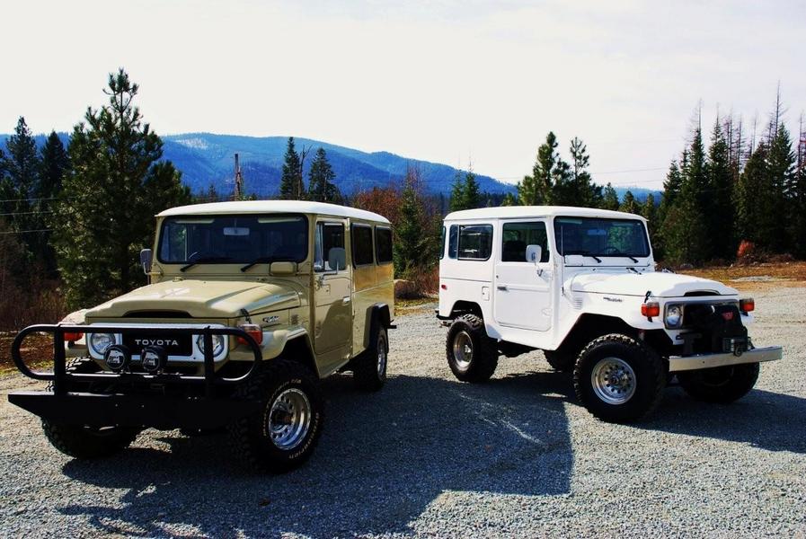 1982 FJ40 Troop Carrier & 1982 FJ40  : Iconic Toyotas FJ40 & 60 Series  : Peter Gabbarino Photographs 