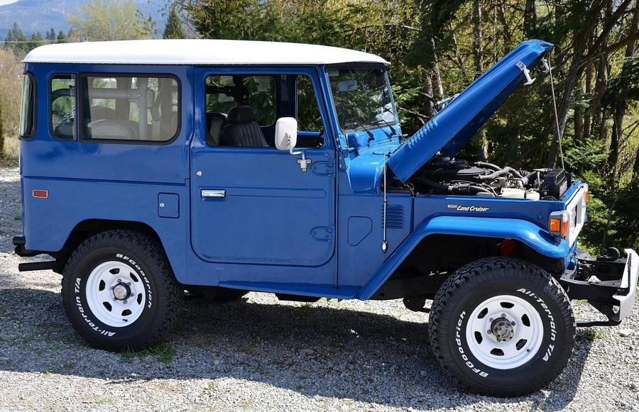 1981 FJ40 AC PS Nordic Blue : Iconic Toyotas FJ40 & 60 Series  : Peter Gabbarino Photographs 