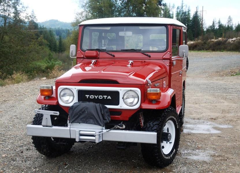 1981 FJ40 Freeborn Red : Iconic Toyotas FJ40 & 60 Series  : Peter Gabbarino Photographs 