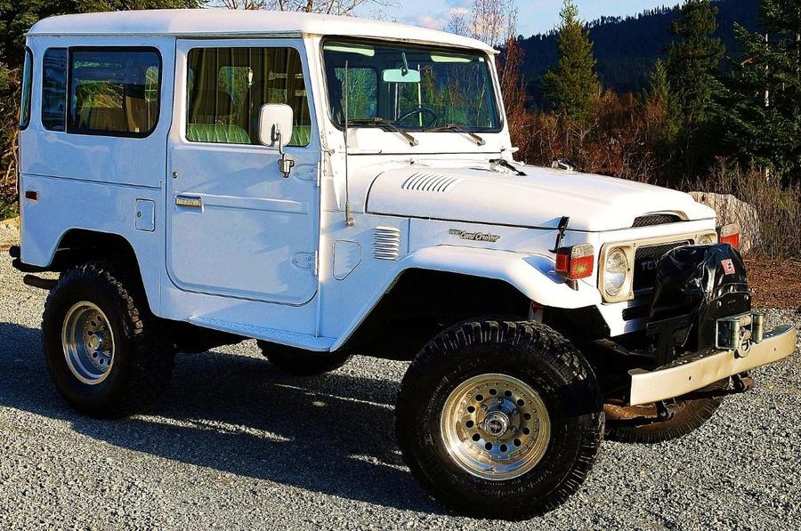 1982 FJ40 CY White : Iconic Toyotas FJ40 & 60 Series  : Peter Gabbarino Photographs 