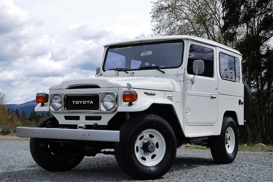 1983 FJ40 AC PS  : Iconic Toyotas FJ40 & 60 Series  : Peter Gabbarino Photographs 