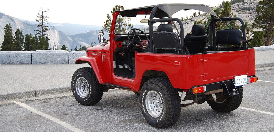 Freeborn FJ40 Yosemite. New 2F : Iconic Toyotas FJ40 & 60 Series  : Peter Gabbarino Photographs 