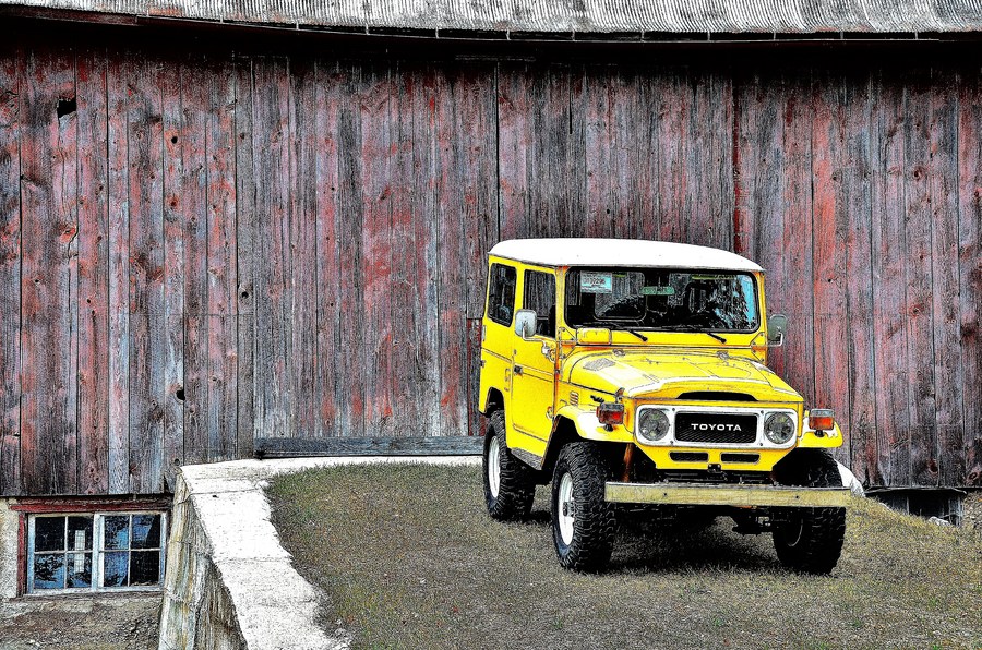 1984 FJ40 Diesel (BJ42) Super B : Iconic Toyotas FJ40 & 60 Series  : Peter Gabbarino Photographs 