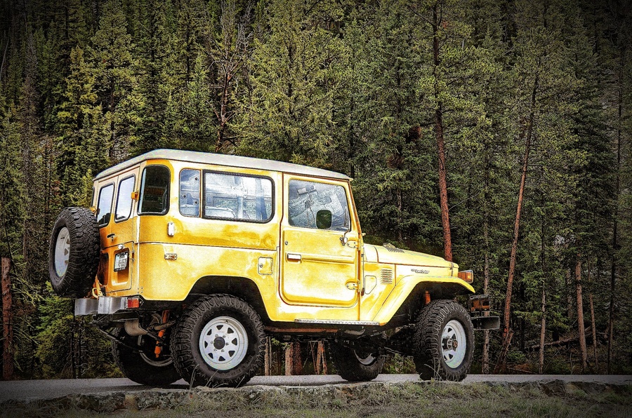 '84 BJ42 in Yellowstone : Iconic Toyotas FJ40 & 60 Series  : Peter Gabbarino Photographs 