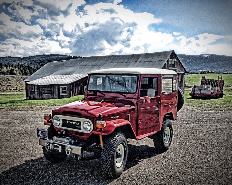 On the Ranch 40 : Iconic Toyotas FJ40 & 60 Series  : Peter Gabbarino Photographs 