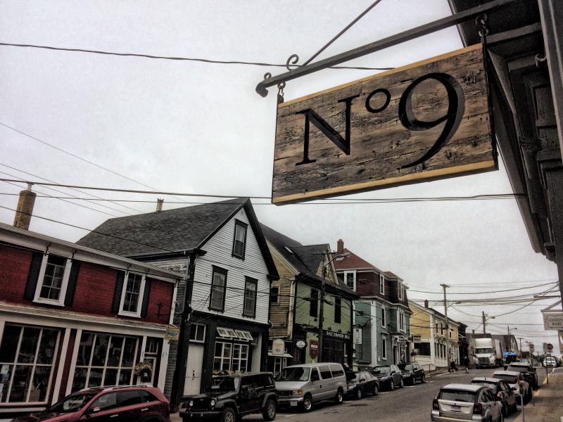 No. 9, Lunenburg, NS : Places : Peter Gabbarino Photographs 