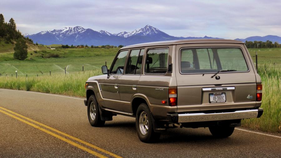 FJ60 Bronze : Iconic Toyotas FJ40 & 60 Series  : Peter Gabbarino Photographs 