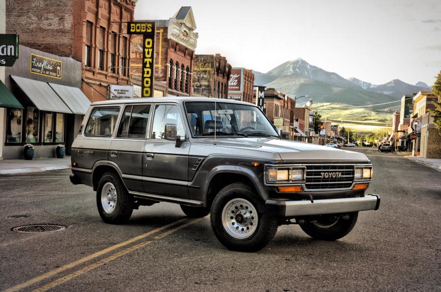 FJ62 Main St LIV, MT : Iconic Toyotas FJ40 & 60 Series  : Peter Gabbarino Photographs 