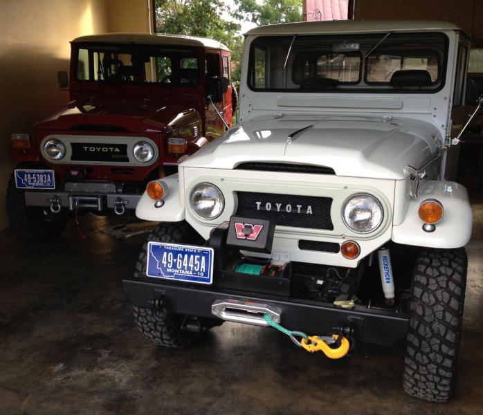 Toyota's Never Die : Iconic Toyotas FJ40 & 60 Series  : Peter Gabbarino Photographs 