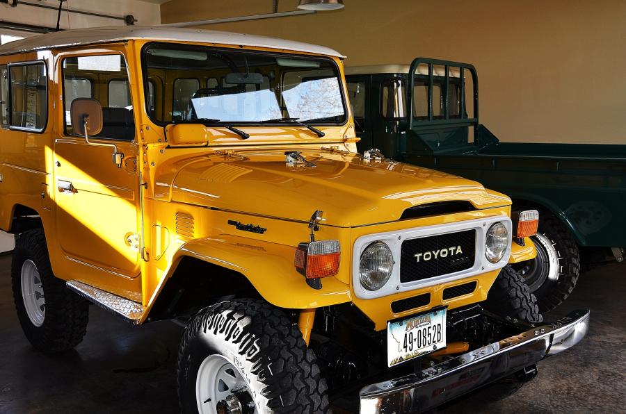 1983 BJ42  : 1983 FJ40  : Peter Gabbarino Photographs 