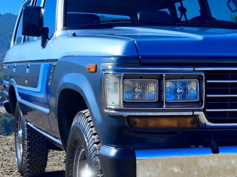 1988 Fab62 Nearly perfect Two Tone w/Stripe : Iconic Toyotas FJ40 & 60 Series  : Peter Gabbarino Photographs 